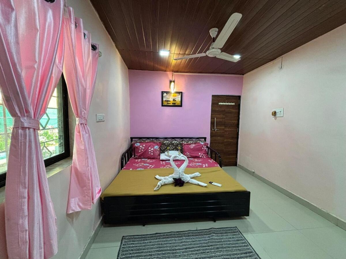 Govind Villa - 3Bhk Penthouse Suite With Pool Splash Лонавала Экстерьер фото